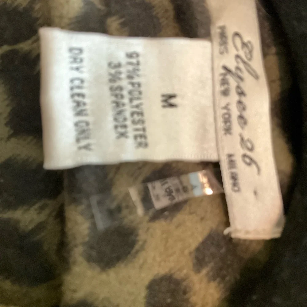 Elysee 26 suede like olive green jacket - Picture 3 of 4